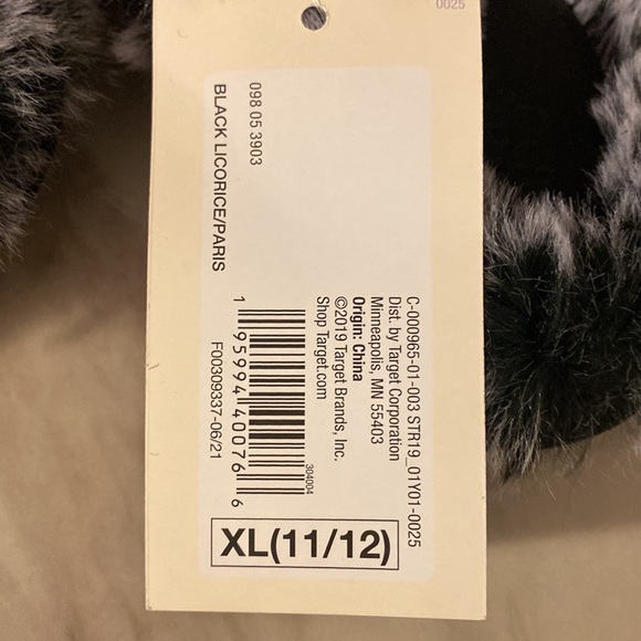 Women’s fur warm indoor flats XL(11/12), upper textile lining and sock: outsole - Picture 8 of 8